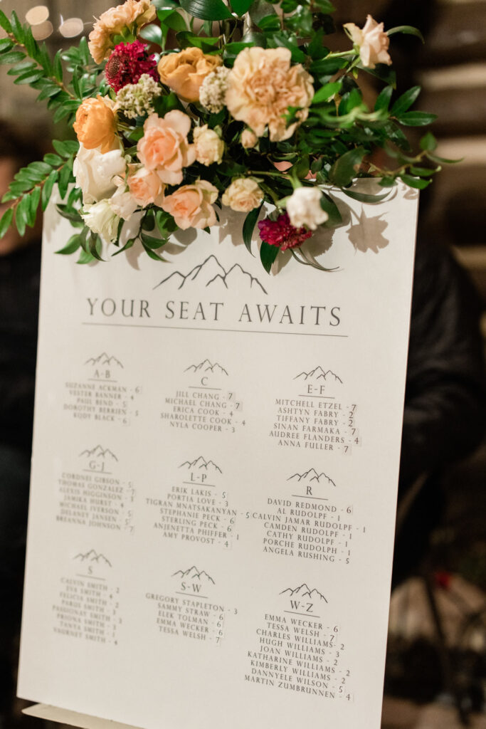 For your wedding day plan to have programs, table place cards, and menus, these paper goods continue to carry your wedding aesthetic. Big daydream wedding details plan #Weddingstationery #weddinginvitationsuite #RubyJaneEvents #SLCweddingplanner #utahcountyweddings
